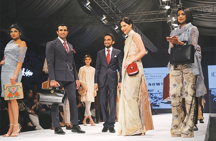 Fashion's Favorite Gender-Benders article image